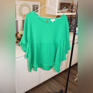 Emerald Green Flowy Ruffle Sleeve Blouse 💚